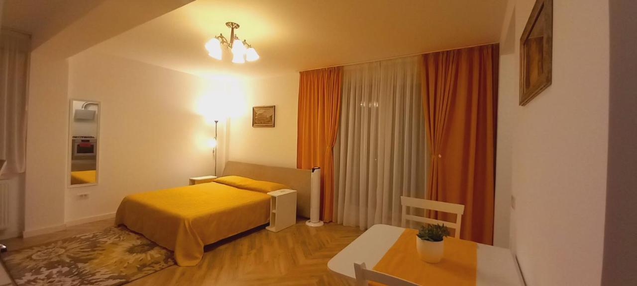 Apartamento Domus Magistrae Bucarest Exterior foto